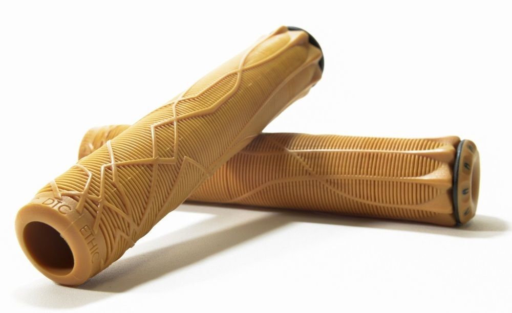 Ethic Scooter Grips Gum