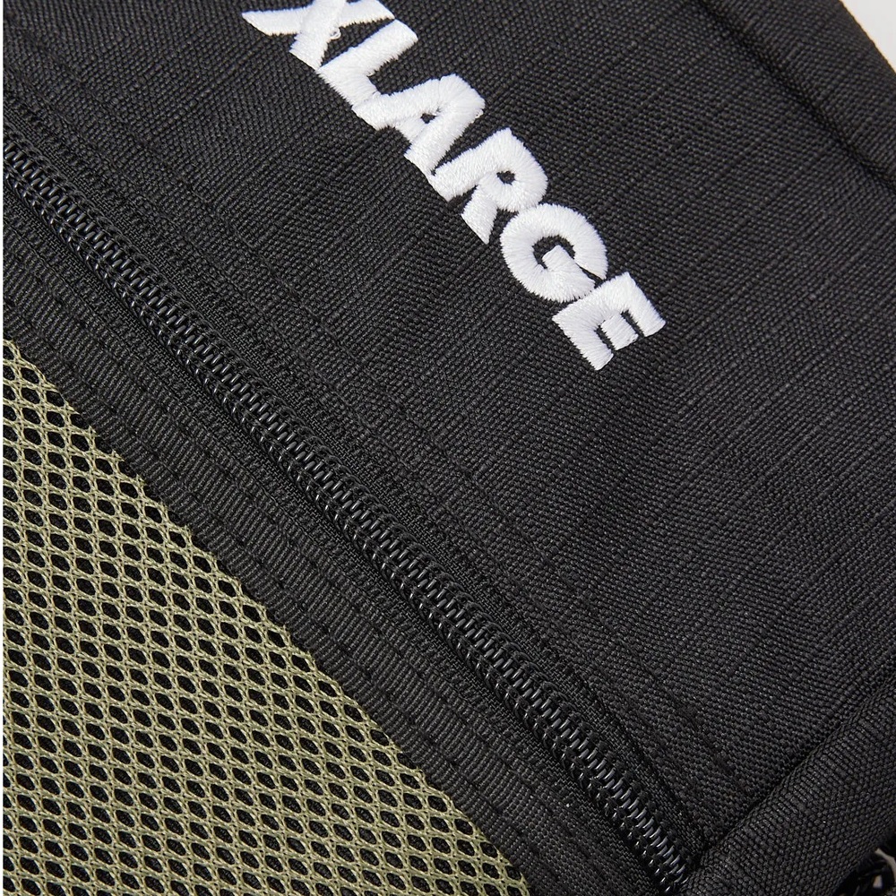 XLarge Ascend Utility Black Shoulder Bag