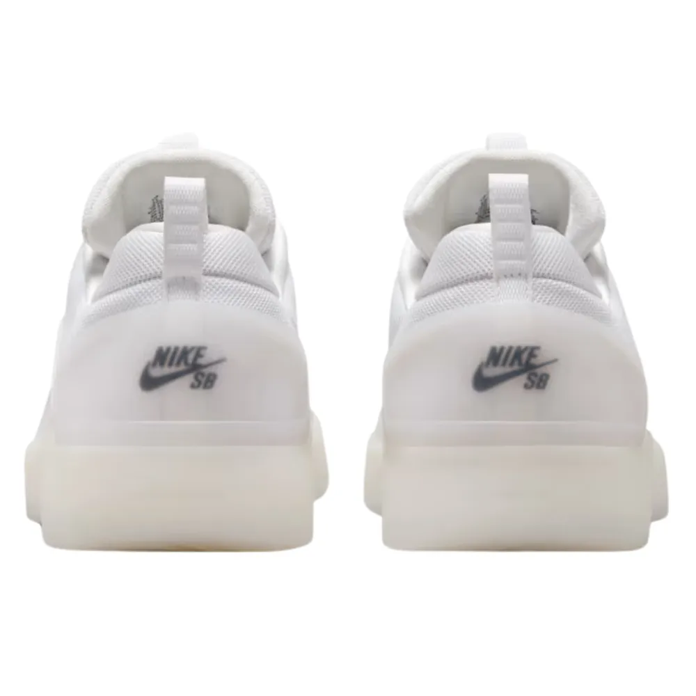 Nike SB Zoom Nyjah 4 White Black Mens Skate Shoes [Size: US 9]