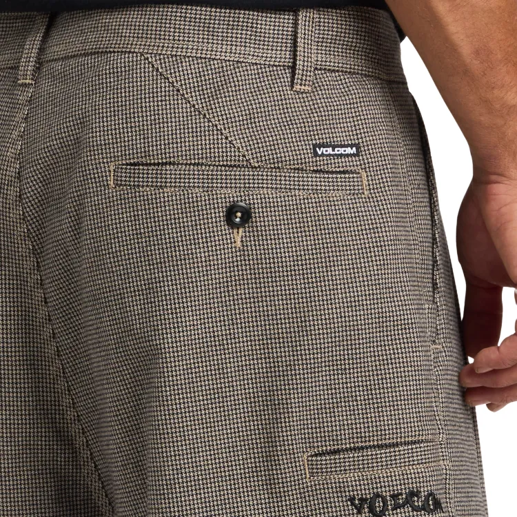Volcom Holter Pleated Cacao Shorts [Size: 32]