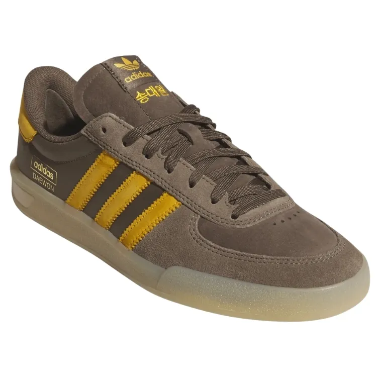Adidas Daewon Glenburn Earth Strata Crew Yellow Gum Shoes [Size: US 8]