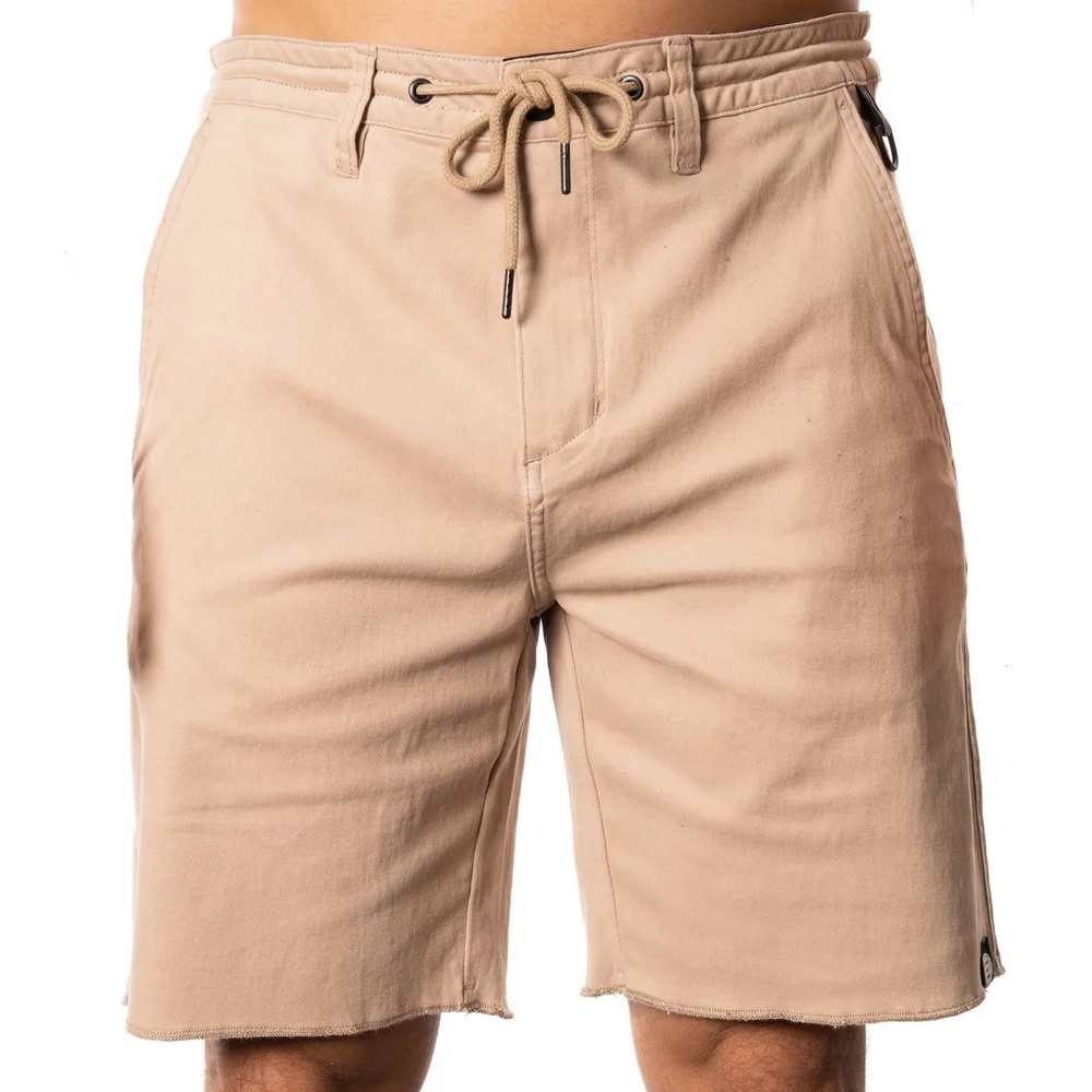 Evolve Surge Khaki Walk Shorts [Size: 32]