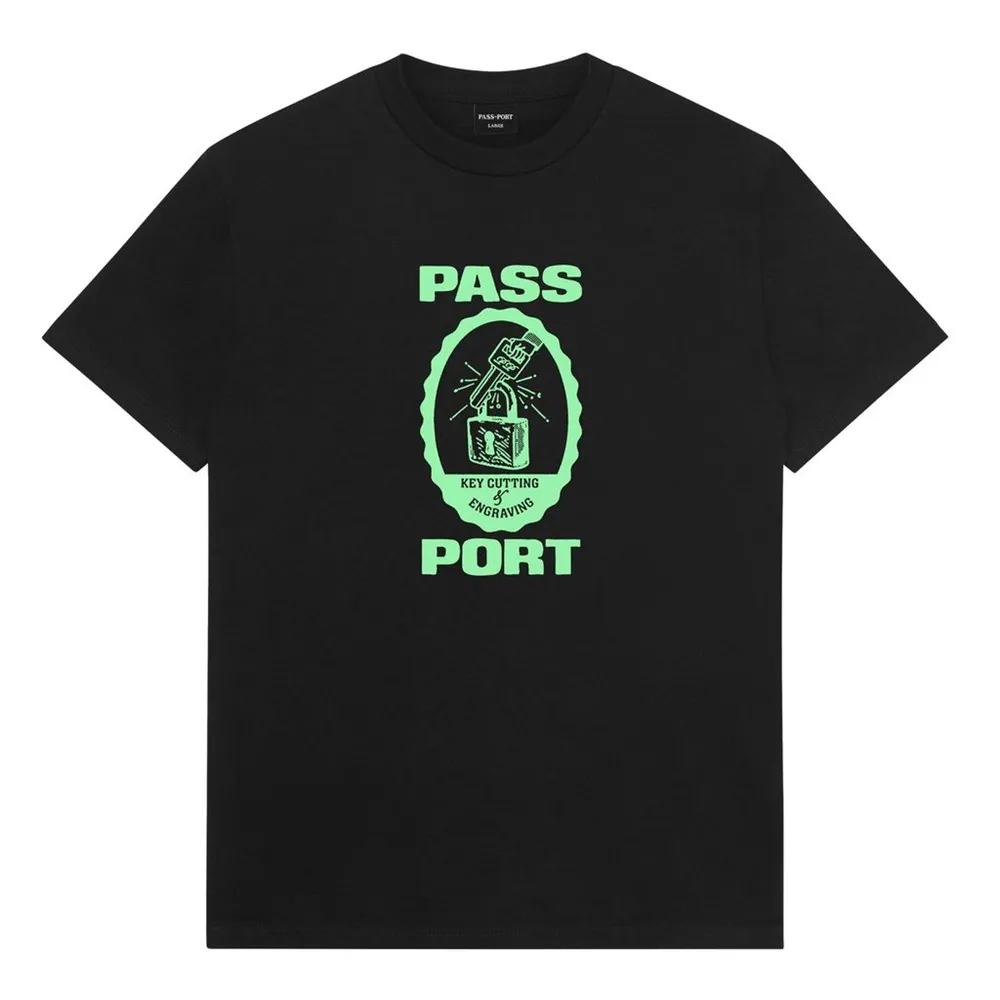 Passport Hercu Locks Black T-Shirt [Size: M]